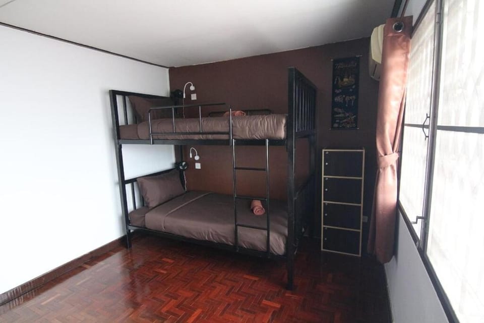Cool Hostel At Phra Singh Hostel in Chiang Mai