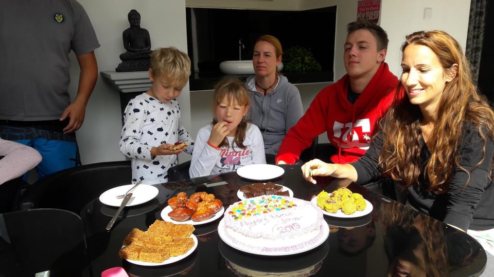 Food and drinks, Food, children, Family