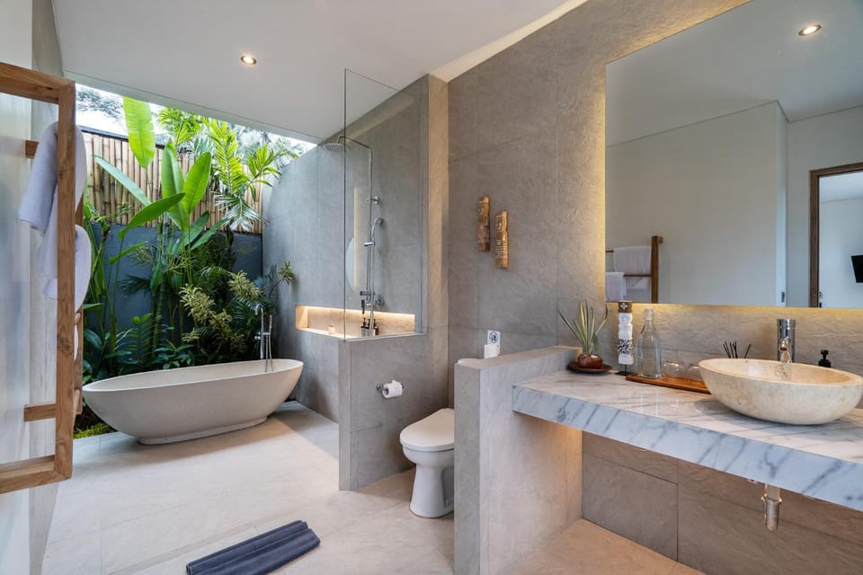 Shower, Bathroom, Bath, towels