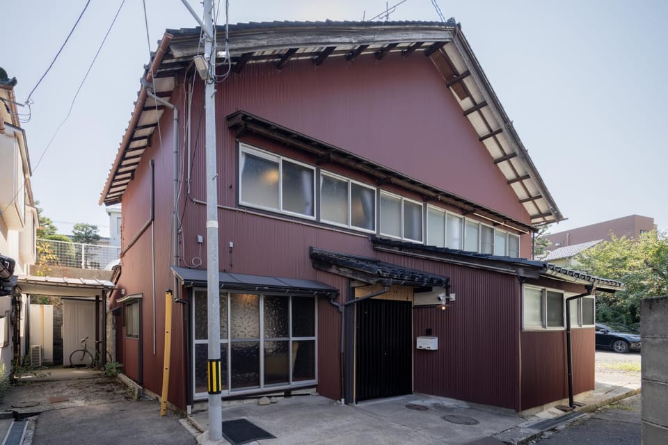 Property building, Day