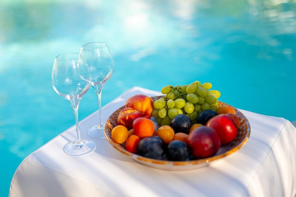 DimorAmare LUXURY BeB POOL AND BEACH Bed and Breakfast in Sicily