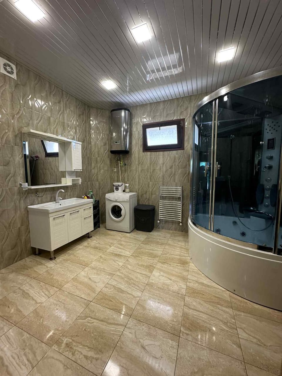 Дом с 4 спальнями House in Batumi
