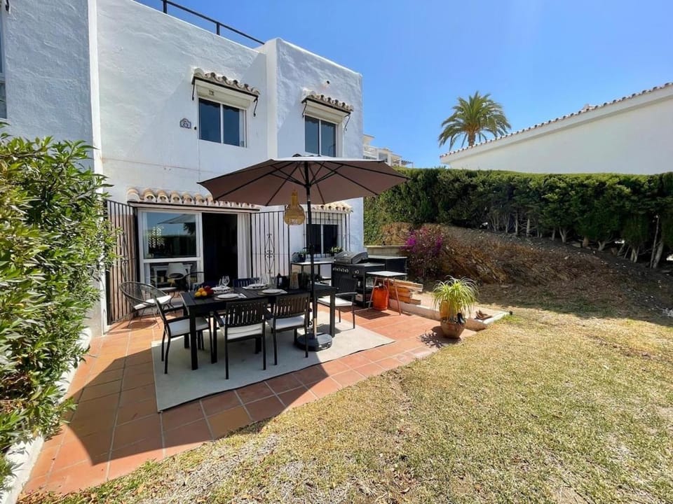 SeaView Family Escape - Riviera Del Sol House in Costa del Sol