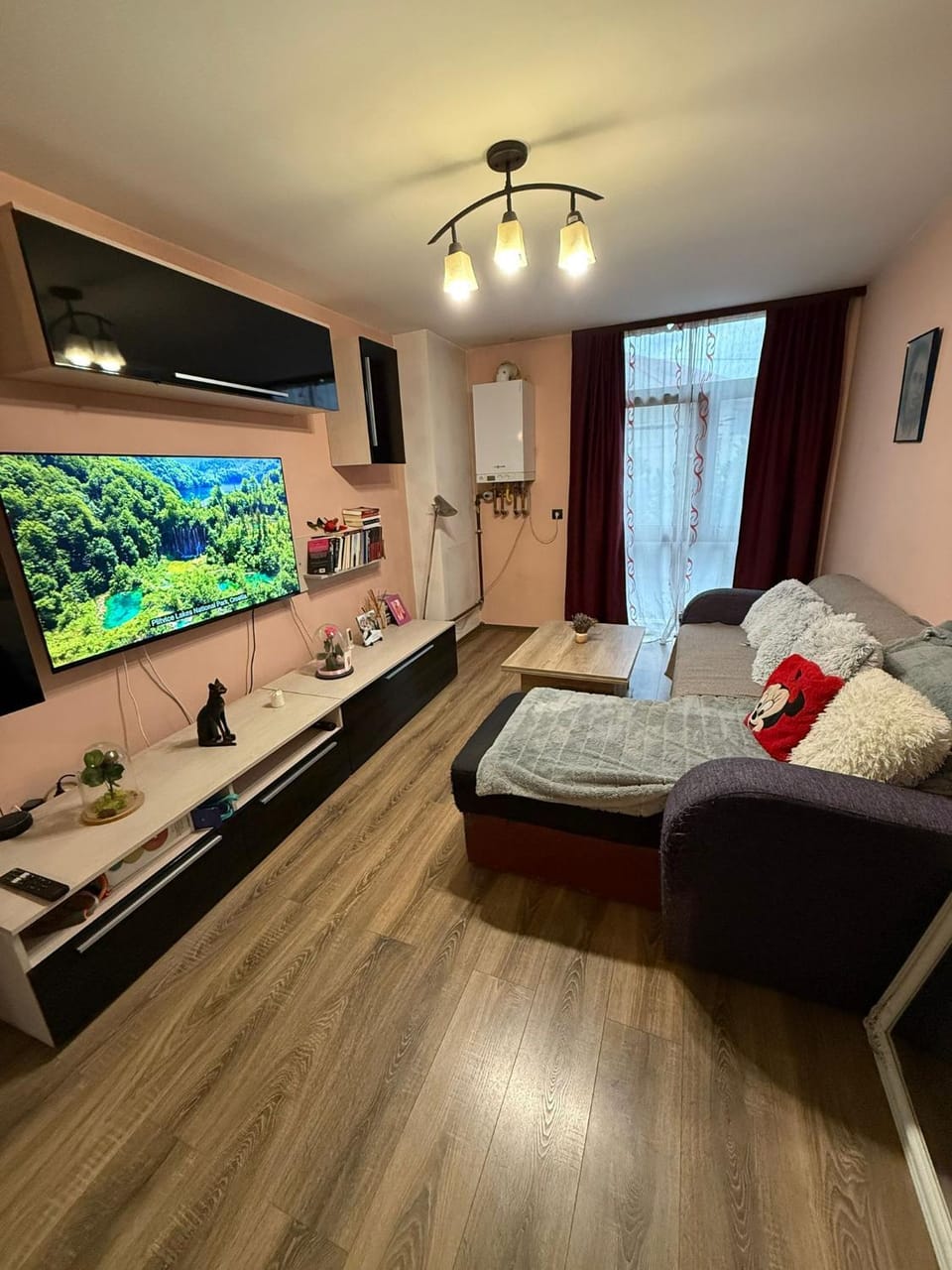 Communal lounge/ TV room, TV and multimedia, Living room, Photo of the whole room, Seating area, Evening entertainment