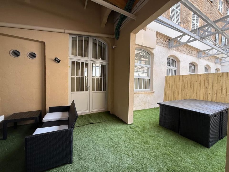 La parenthèse Apartment in Villefranche-sur-Saone