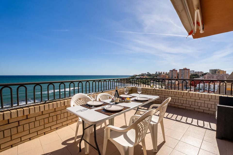 Bernat Vidaber Primera Línea Apartment in Oropesa del Mar
