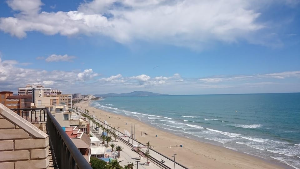 Balcony/Terrace, Beach, Landmark view, Sea view