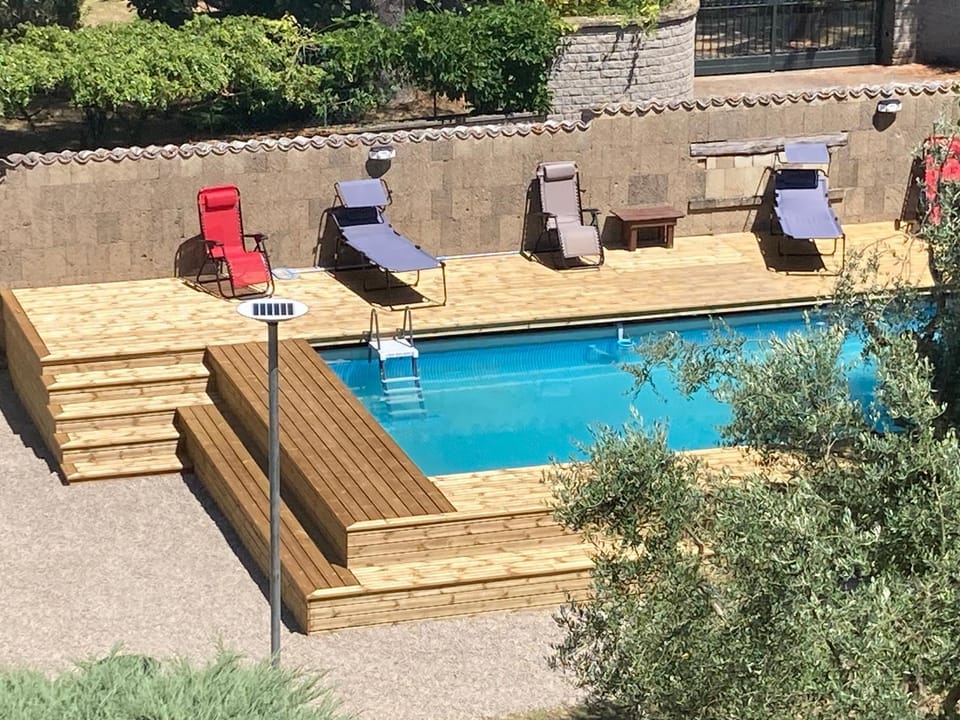 Pool view, Swimming pool