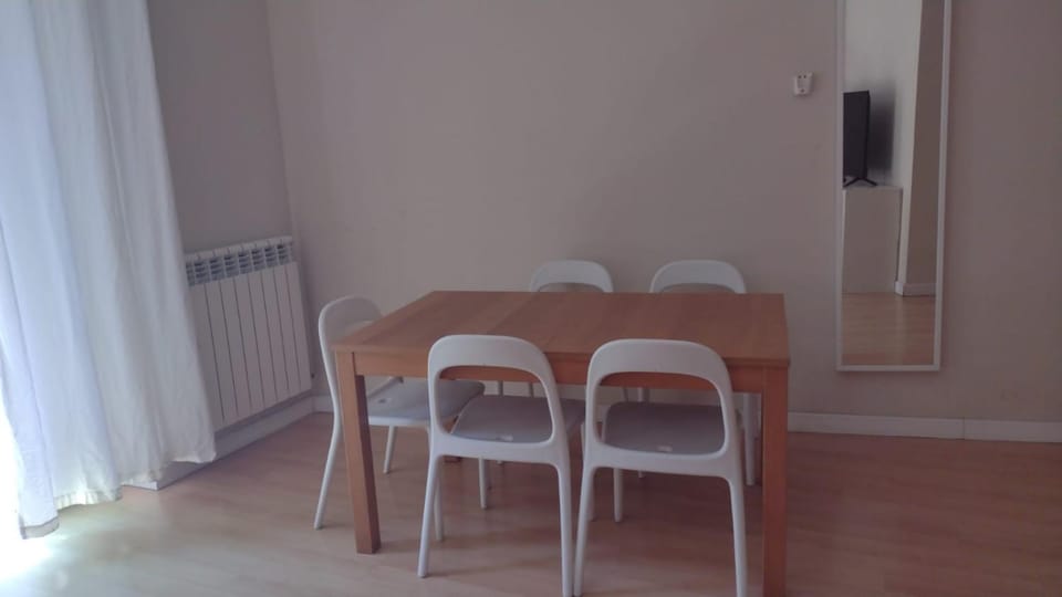 Tu refugio en Málaga, confort y ubicación perfecta Apartment in Malaga