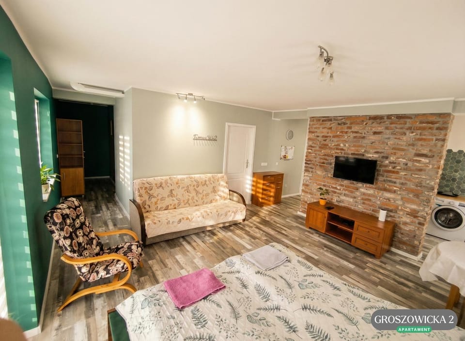 Living room, Bedroom