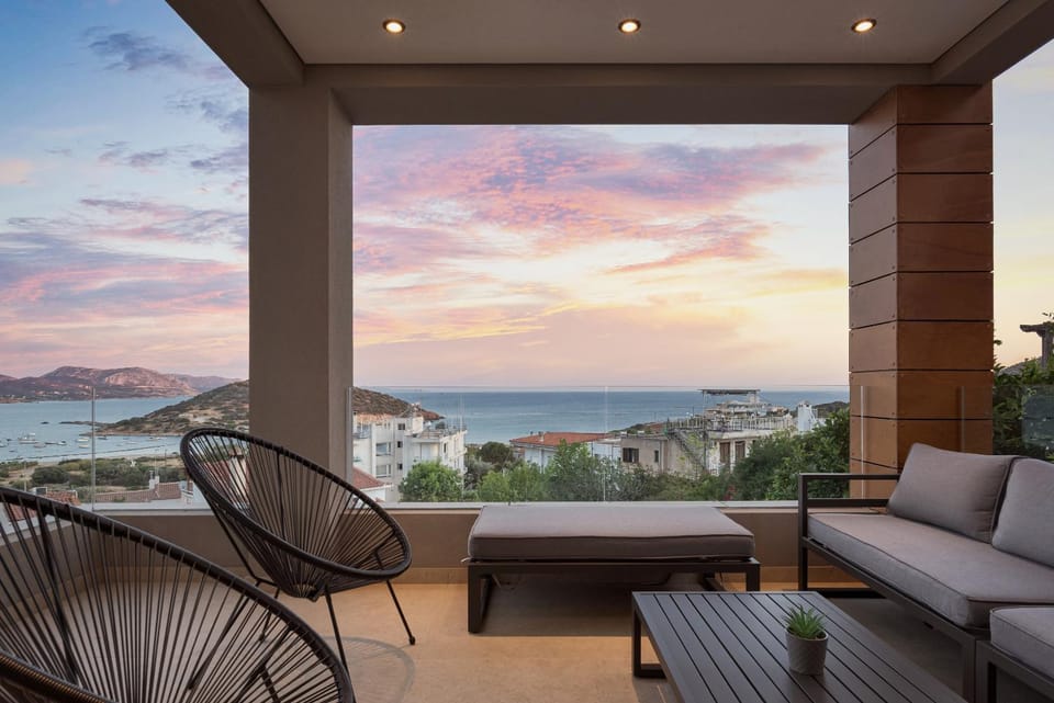 Patio, Natural landscape, View (from property/room), Balcony/Terrace, Seating area, Sea view