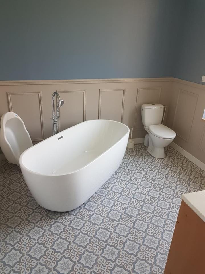 Toilet, Bathroom, Bath