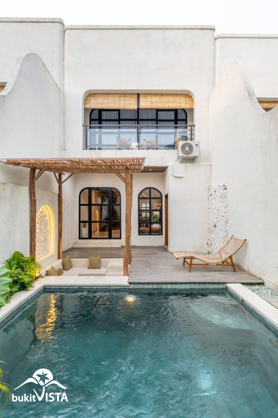 Property building, Pool view, Swimming pool