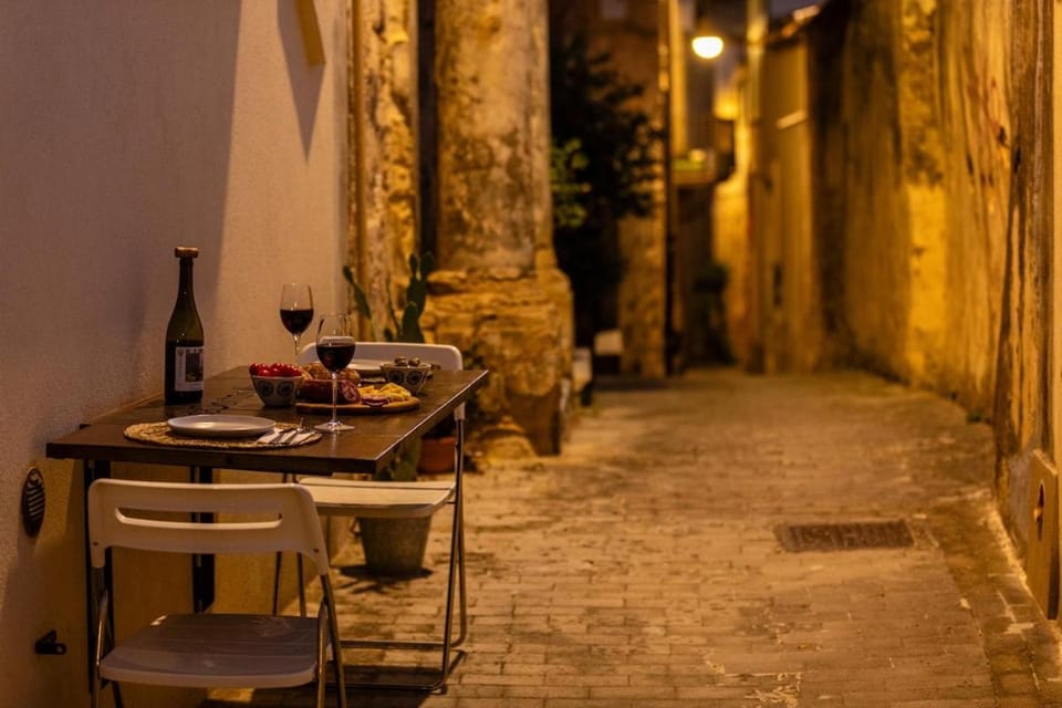 Casa Portosalvo, Modica House in Modica