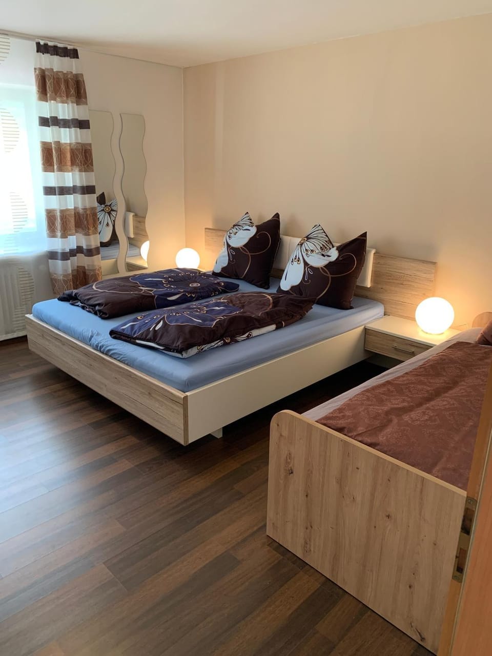 Living room, Bedroom