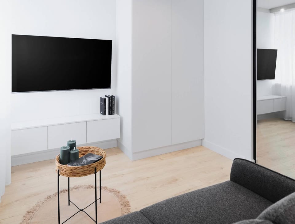 TV and multimedia, Seating area