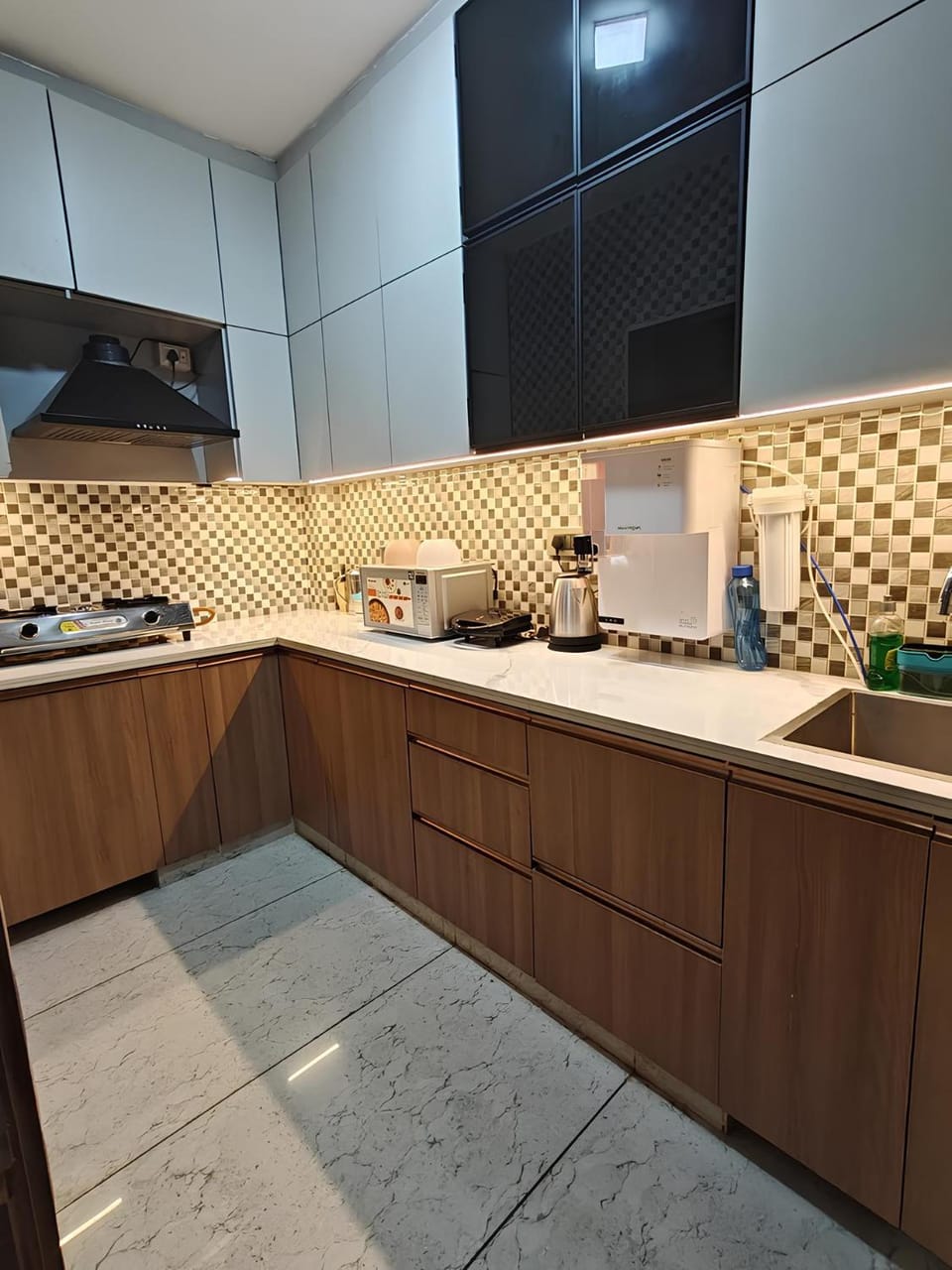 Kitchen or kitchenette