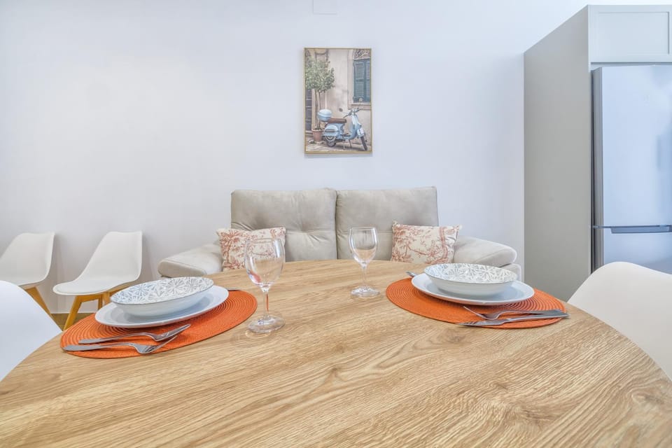 Decorative detail, Dining area