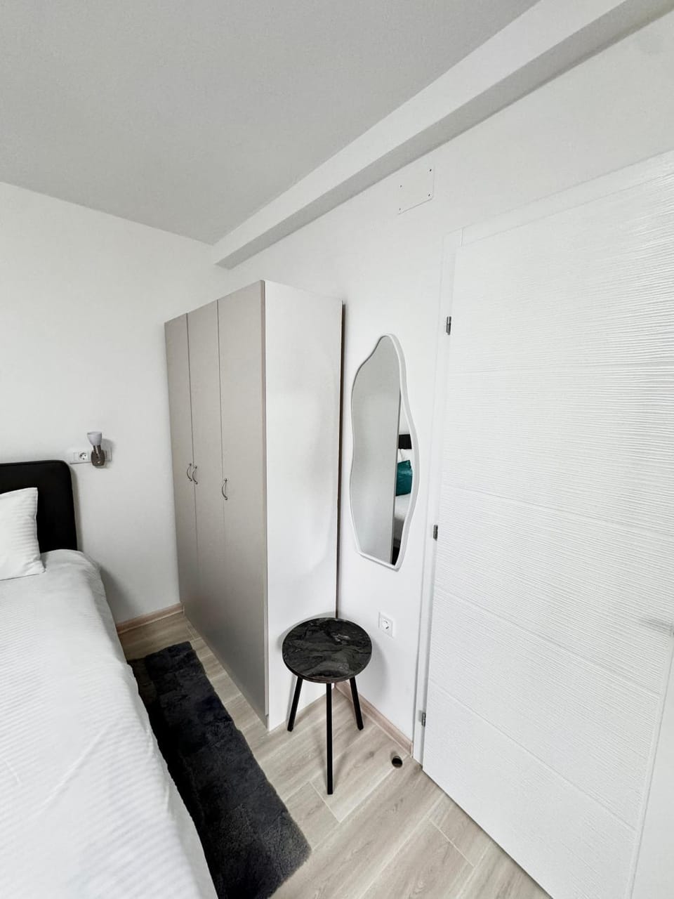 Bed, Bedroom, wardrobe