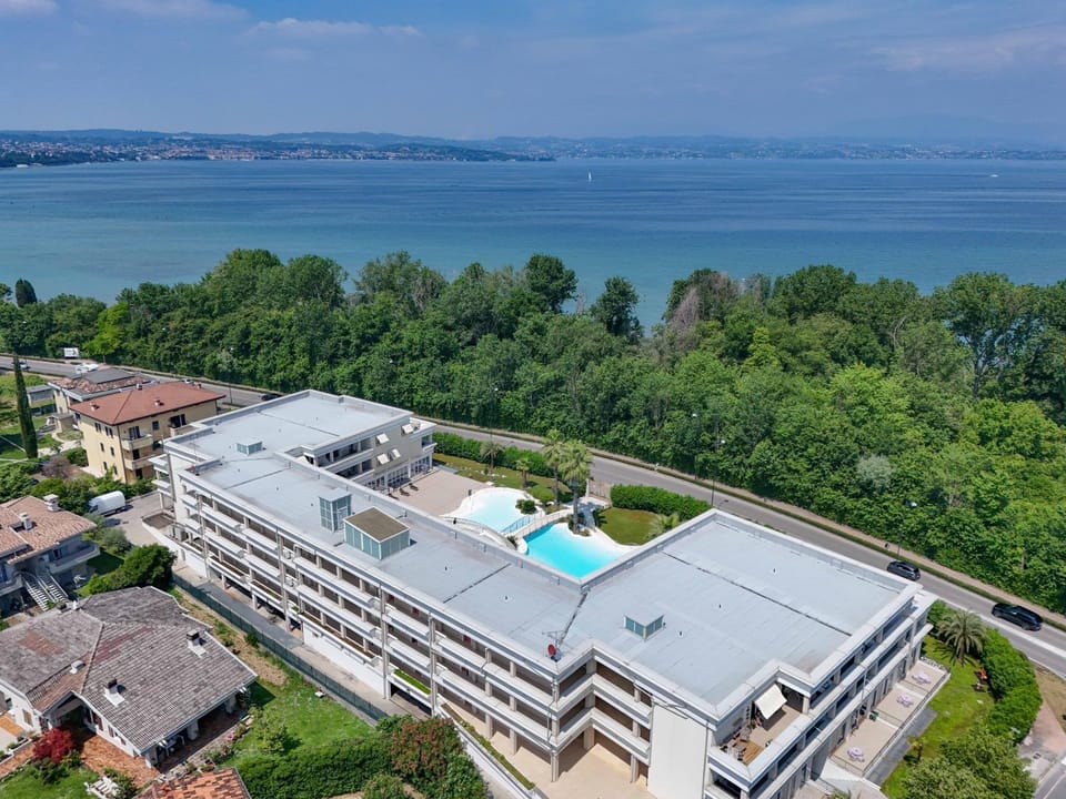 Natural landscape, Bird's eye view, Pool view, Sea view, Swimming pool