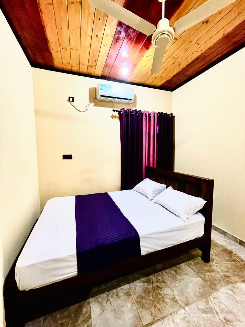 Trinco Ashvi Family Guest Villa in Sri Lanka