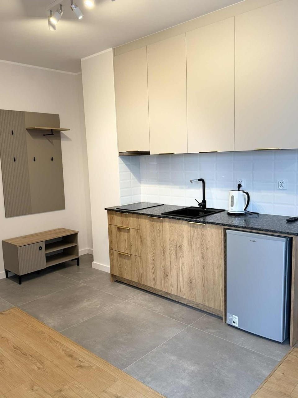 Kitchen or kitchenette, stove
