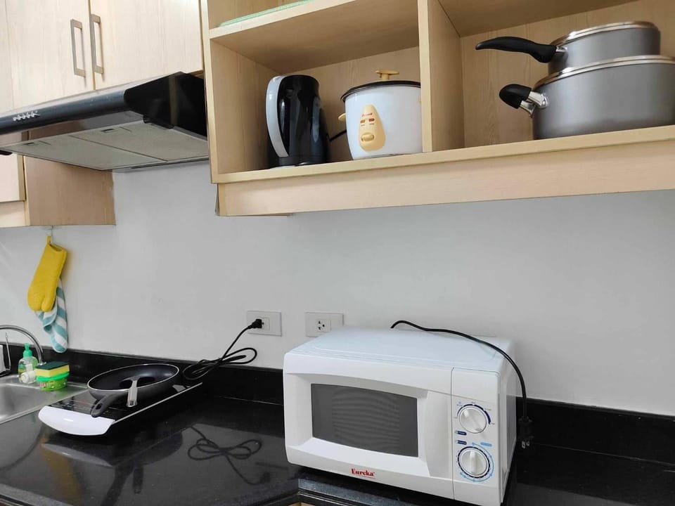 microwave, oven