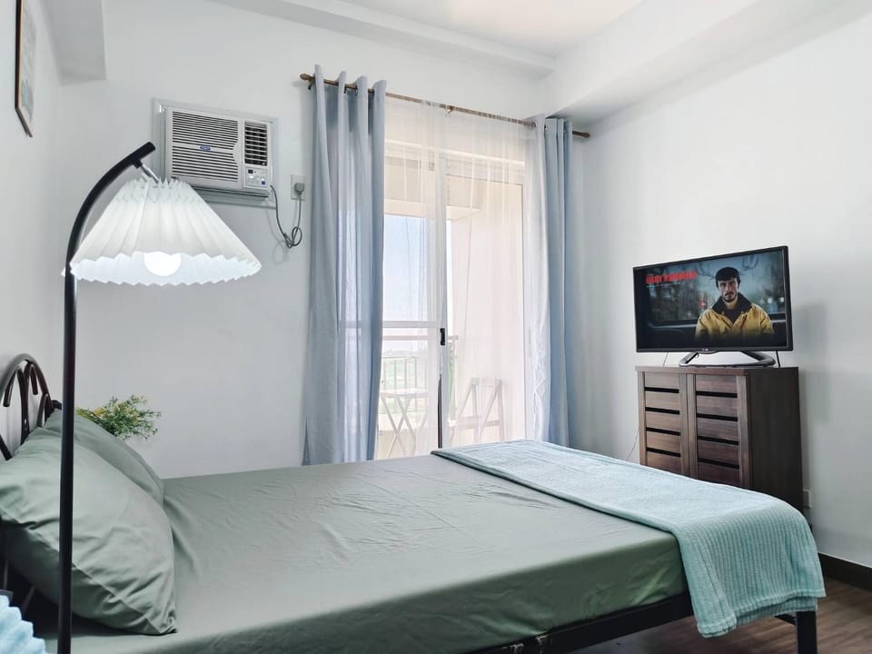 Communal lounge/ TV room, TV and multimedia