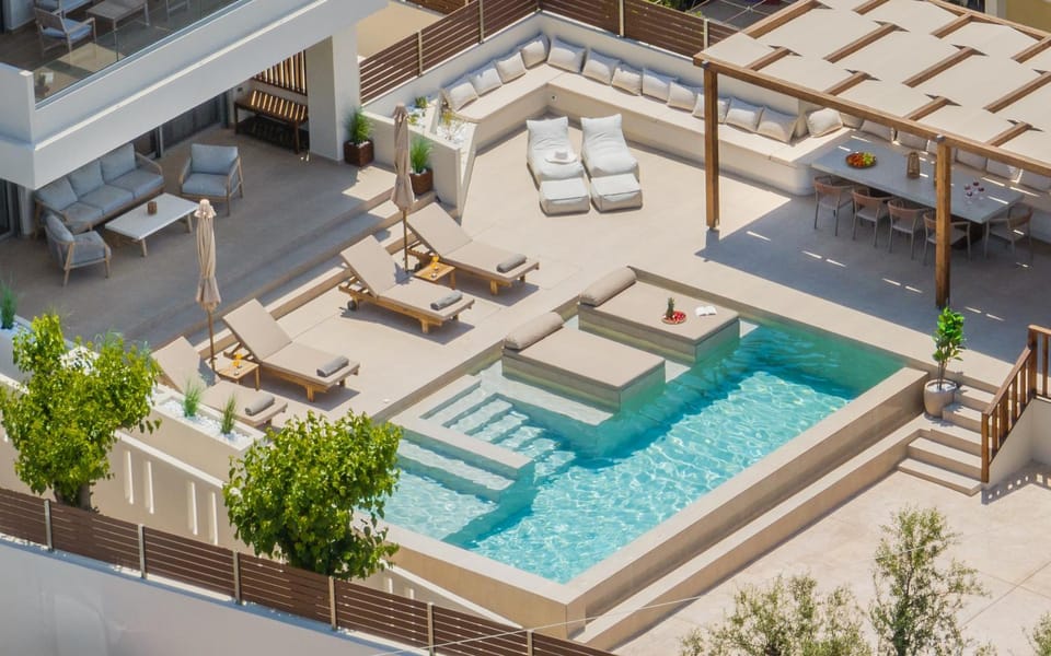 Property building, Seating area, Swimming pool, sunbed
