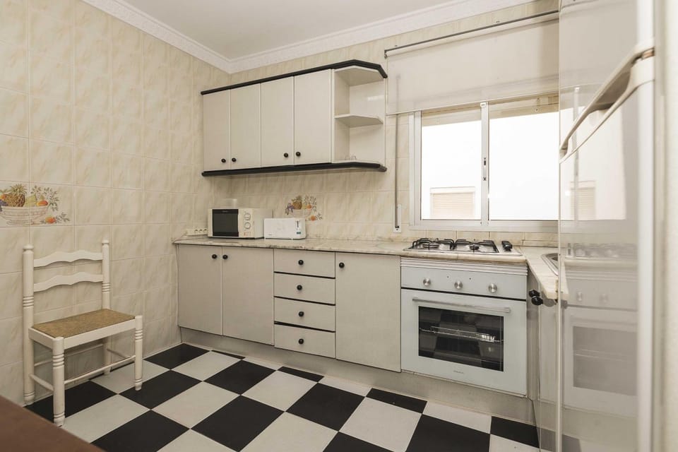 Kitchen or kitchenette, Other
