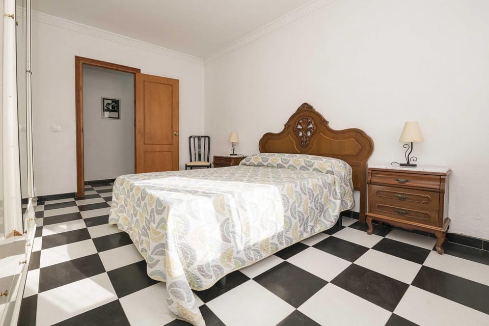 Bed, Other, Photo of the whole room