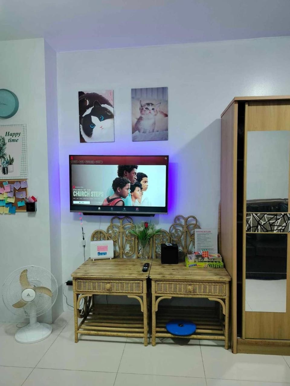 Communal lounge/ TV room, TV and multimedia, Living room