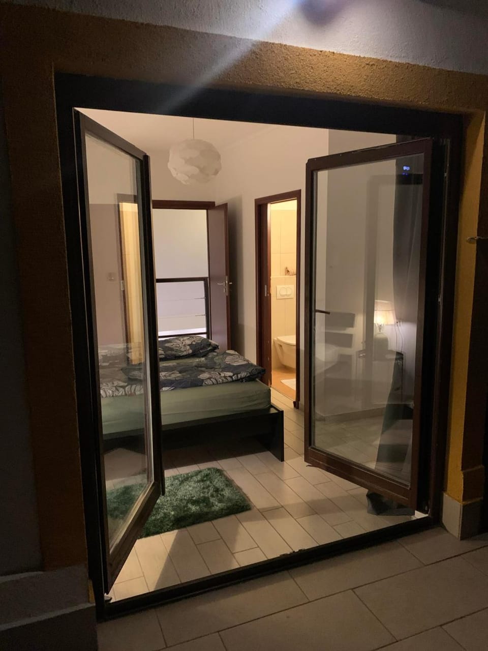 Patio, Bed, Photo of the whole room, Bedroom