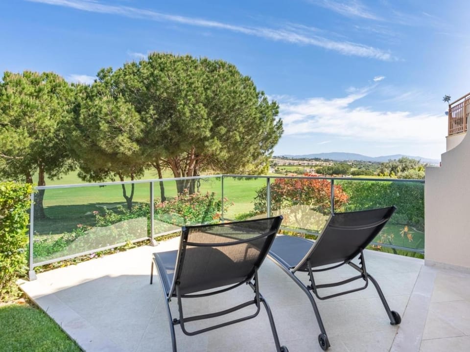 Garden, Balcony/Terrace, sunbed