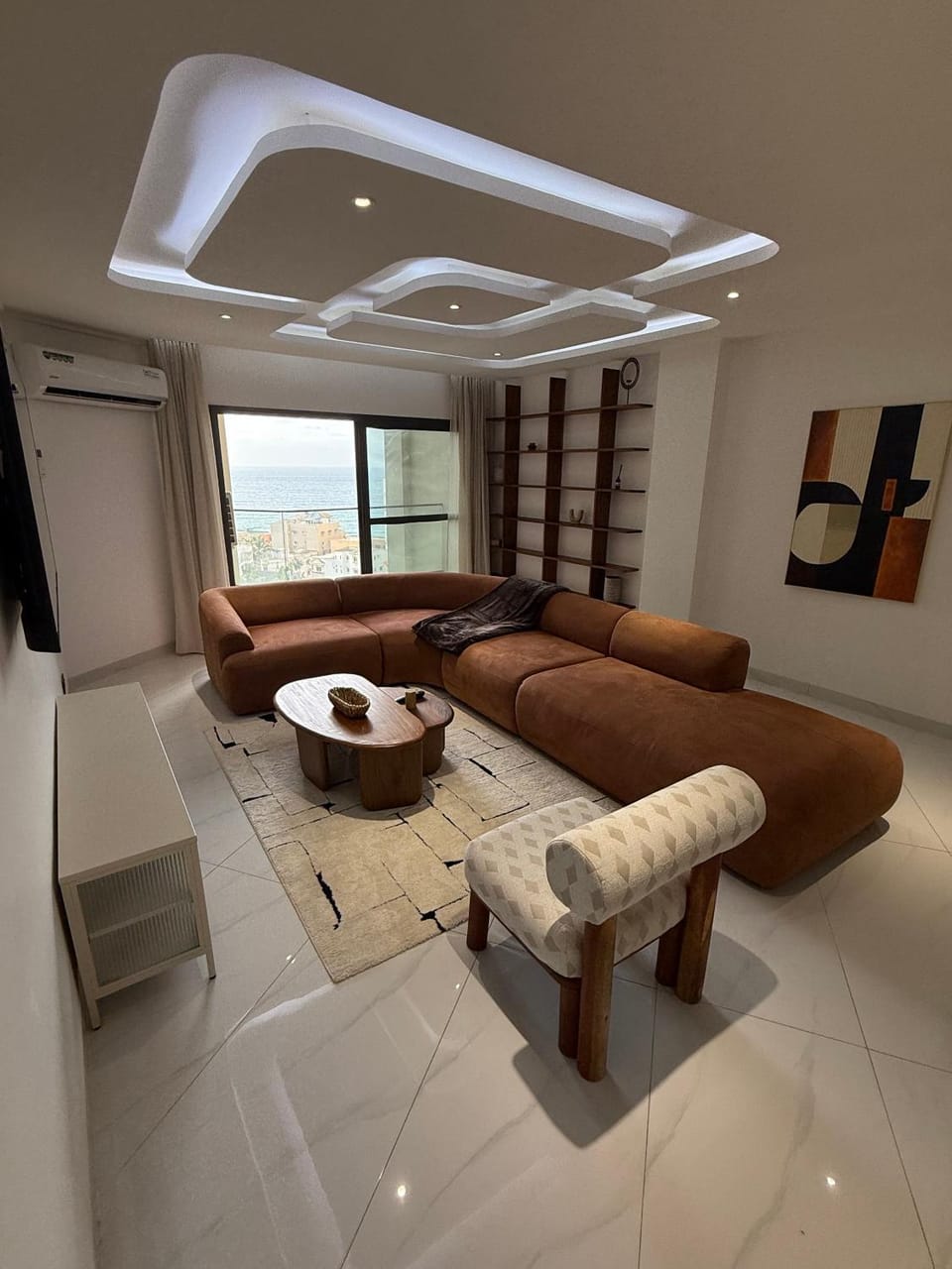 Communal lounge/ TV room, Balcony/Terrace, Dining area, Sea view