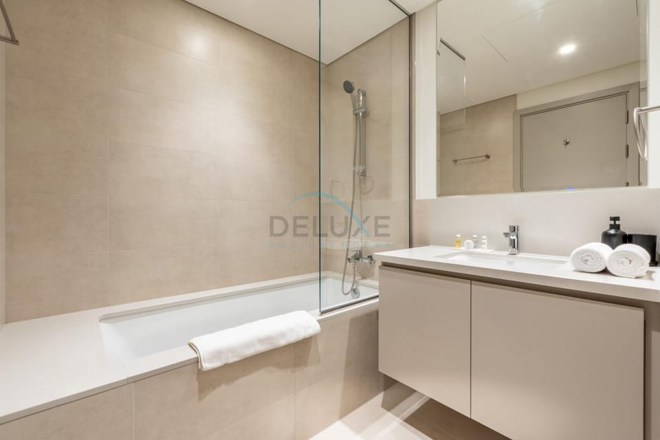 Shower, Bathroom, Bath, towels