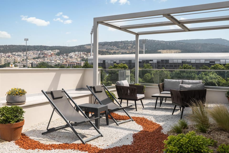 Property building, Patio, Natural landscape, View (from property/room), Balcony/Terrace, Mountain view