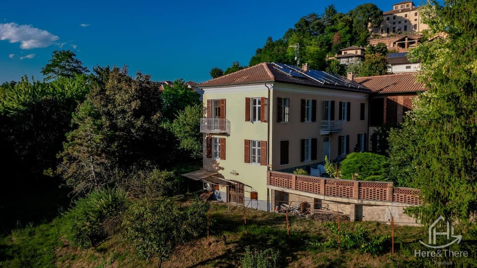 Property building, Spring, Day