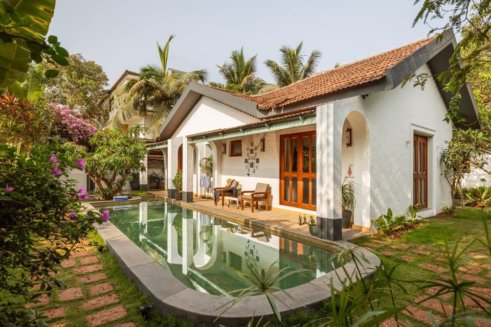 Patio, Natural landscape, Garden, Garden view, Pool view, Swimming pool, sunbed