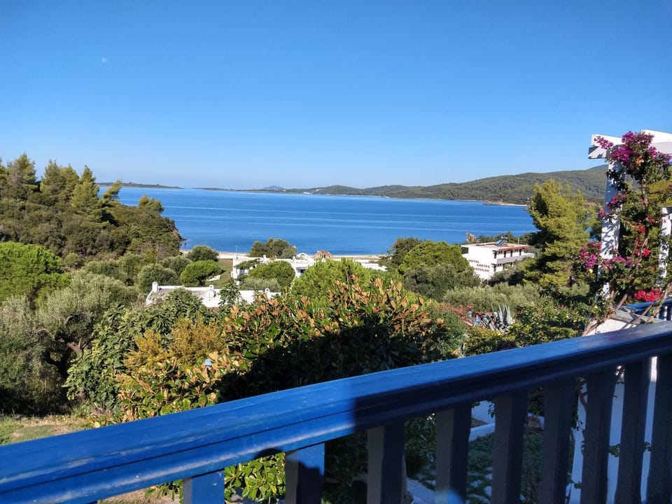 View (from property/room), Balcony/Terrace, Sea view