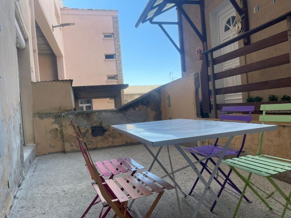 Balcony/Terrace, Dining area
