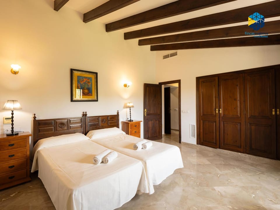 Villa Son Perxa Villa in Pla de Mallorca