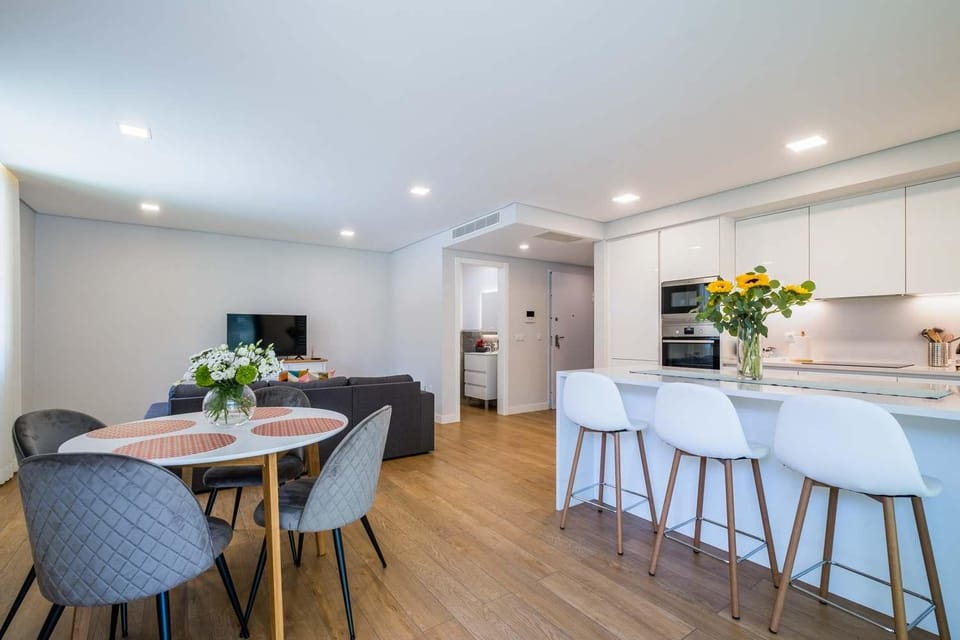 The Shoreline 1 by Portugal Portfolio Apartment in Lisbon District