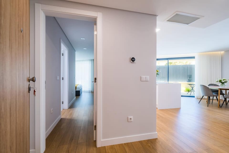 The Shoreline 1 by Portugal Portfolio Apartment in Lisbon District