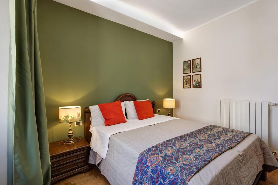 Living room, Bedroom