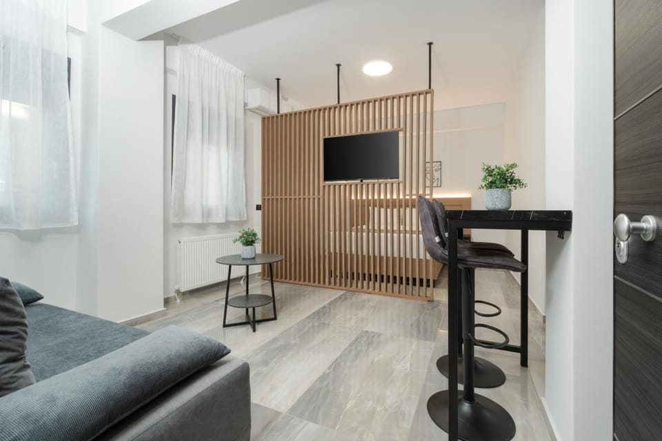 TV and multimedia, Kitchen or kitchenette, Dining area