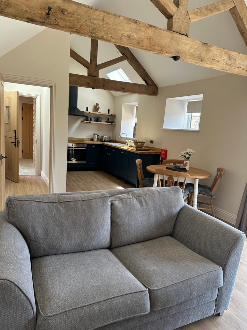 Kitchen or kitchenette, Seating area, Dining area