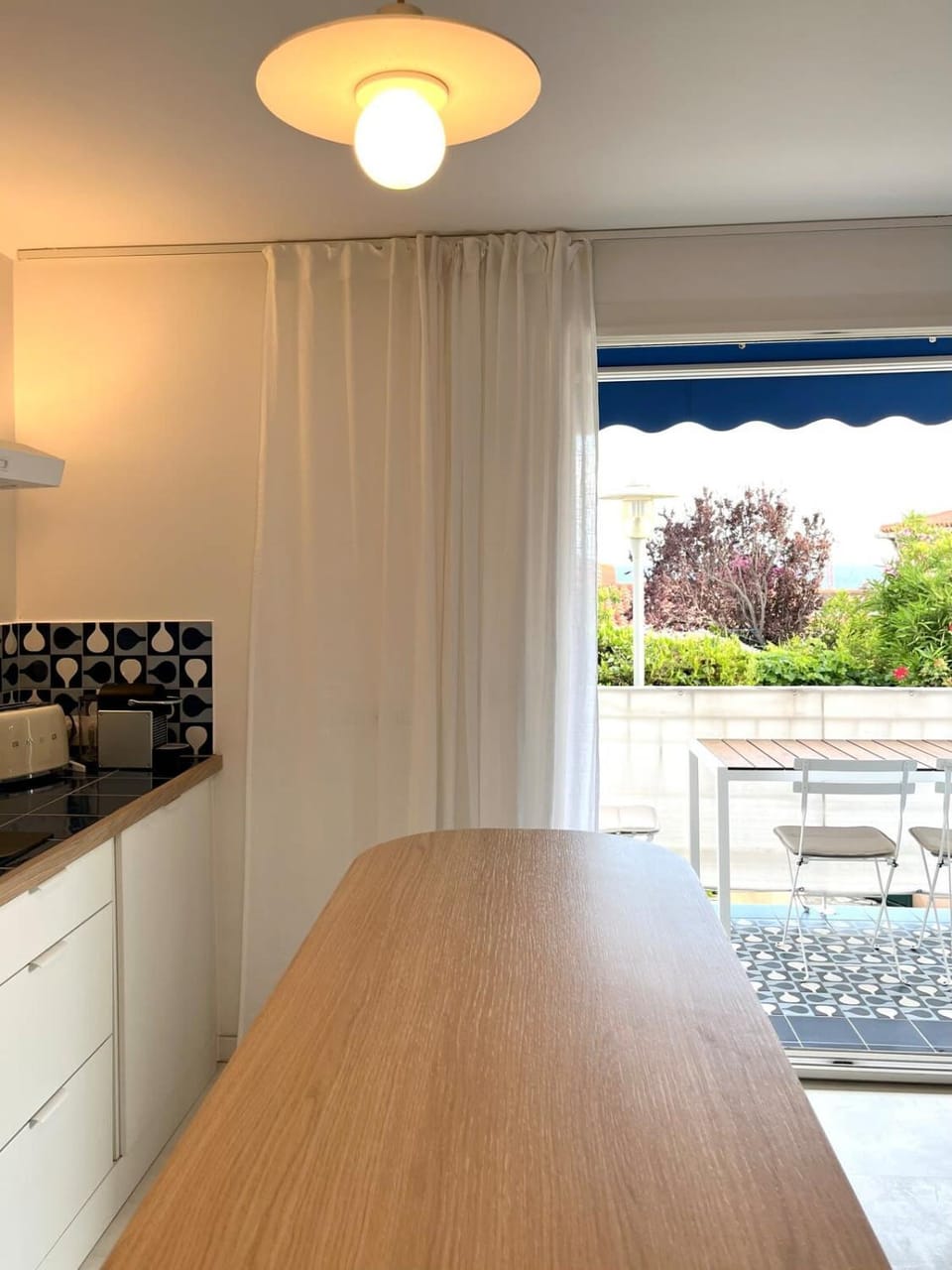 AREV DOUN - Bandol Apartment in French Riviera