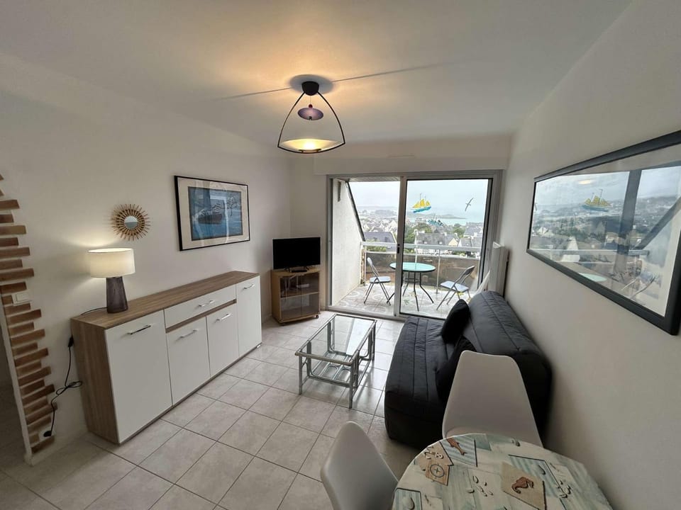 600 - Appart T2 vue mer sur les hauts de Tu Es Roc Apartment in Brittany