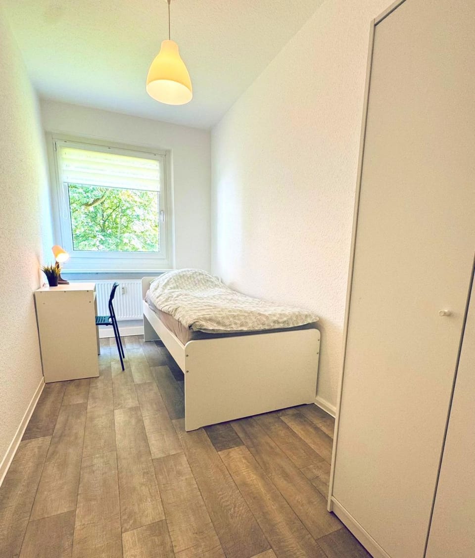 Bed, Photo of the whole room, Bedroom, wardrobe